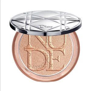DIOR nude luminizer shimmering glow highlighter